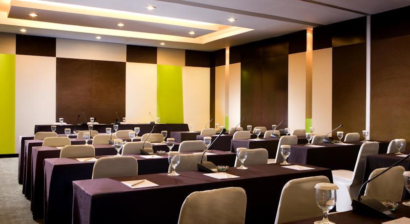 Hotel Santika Bogor Luaran gambar