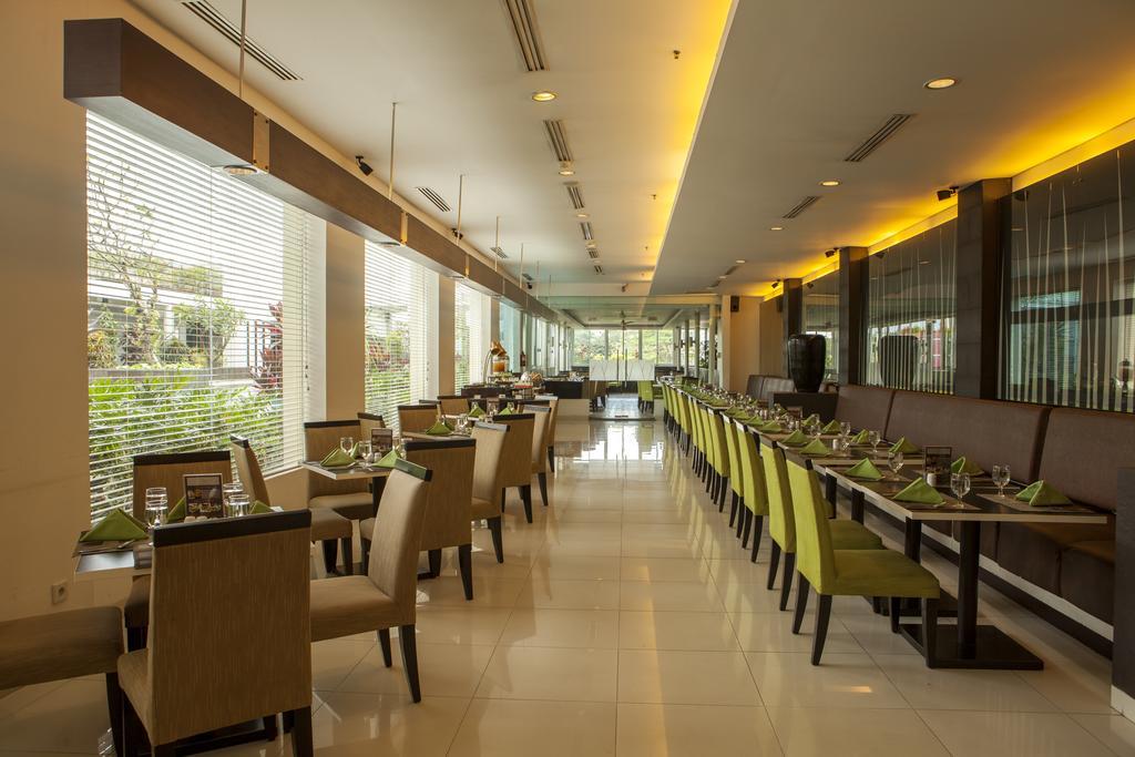 Hotel Santika Bogor Luaran gambar
